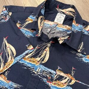 Brooks‎ Brothers Mens Medium Regular Fit Sailboat  Button Short Sleeve Shirt